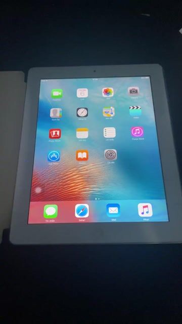 Apple iPad 2 Trắng 32GB. Mua bán Máy tính bảng tại Thành phố Thủ Đức Tp Hồ Chí Minh được đăng bởi Nguyễn Minh Tuấn hình 1