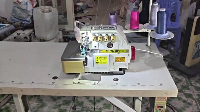 Máy vắt sổ Siruba 4 chỉ chữ đúc . Mua bán Đồ chuyên dụng, Giống nuôi trồng tại Huyện Bình Chánh Tp Hồ Chí Minh được đăng bởi Trung Tính hình 1