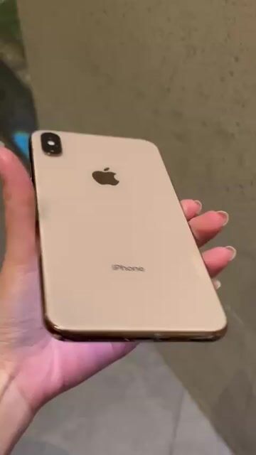 Bán iPhone Xs Max 64GB quốc tế Nguyên zin . Mua bán Điện thoại tại Quận Tây Hồ Hà Nội được đăng bởi milu hình 1