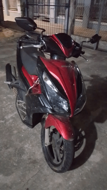 Honda Air Blade 2014 Đỏ. Mua bán Xe máy tại Huyện Núi Thành Quảng Nam được đăng bởi Nguyễn Trung hình 1