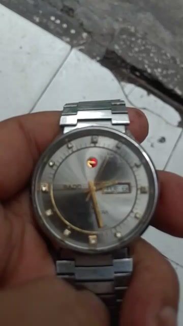 Rado Quartz Nam Bạc 37mm Nhật. Mua bán Đồng hồ tại Quận 3 Tp Hồ Chí Minh được đăng bởi chơi vì dam me hình 1