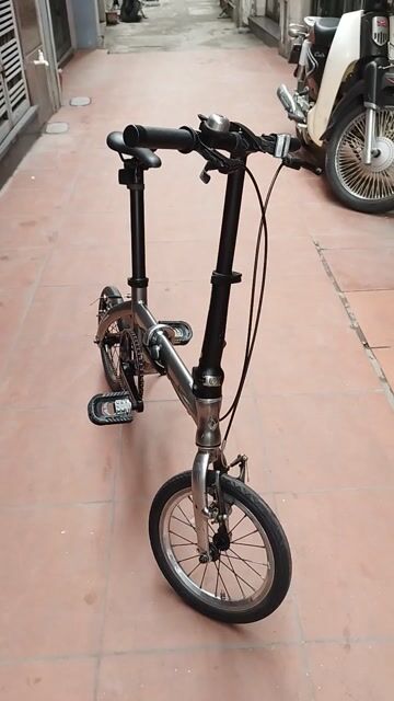 Xe đạp gấp Renault 14 inch Bạc. Mua bán Xe đạp tại Quận Long Biên Hà Nội được đăng bởi Trần Nghi hình 1