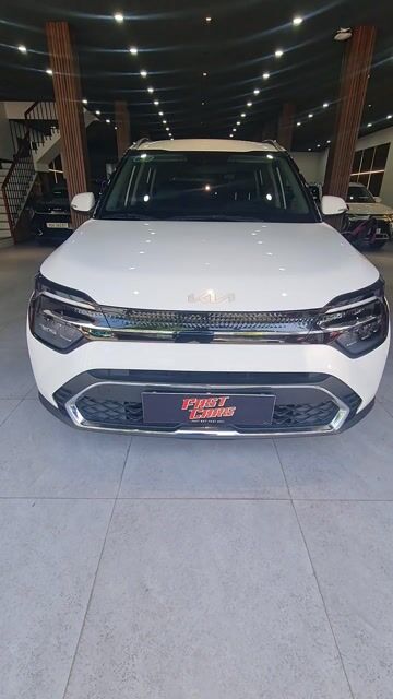 Kia Carens 2024 Luxury 1.5L, màu trắng,28.000 km. Mua bán Ô tô tại Quận Bình Tân Tp Hồ Chí Minh được đăng bởi Son Do hình 1