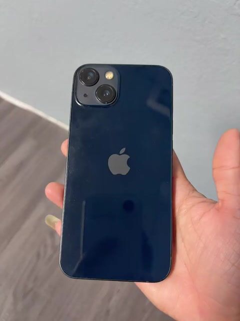 Apple iPhone 13 128GB Midnight 98%. Mua bán Điện thoại tại Thành phố Biên Hòa Đồng Nai được đăng bởi Lucas Huỳnh hình 1