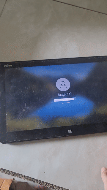 Fujitsu Arrow Tab Q704 i3 4GB Đen. Mua bán Máy tính bảng tại Huyện Long Hồ Vĩnh Long được đăng bởi Tờ Rung hình 1