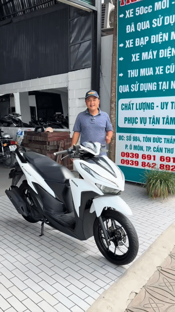 Vario 125 2021 trắng đen.. Mua bán Xe máy tại Quận Ô Môn Cần Thơ được đăng bởi Trần Tùng hình 1