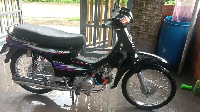 Honda Dream 1997 màu Đen. Mua bán Xe máy tại Quận Tân Phú Tp Hồ Chí Minh được đăng bởi Trung hình 1
