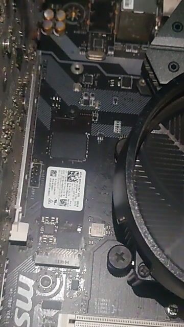 Ổ cứng SSD Western Digital SN740 NVMe. Mua bán Linh kiện (RAM, Card...) tại Quận Cầu Giấy Hà Nội được đăng bởi Ngọc ngọc hình 1