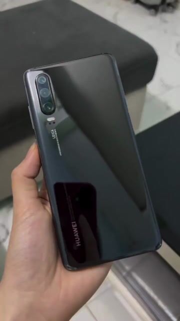 Huawei P30 màn zin máy nhỏ xinh cầm vừa tay ạ. Mua bán Điện thoại tại Quận 12 Tp Hồ Chí Minh được đăng bởi Linh Mobile Giá Tốt  hình 1