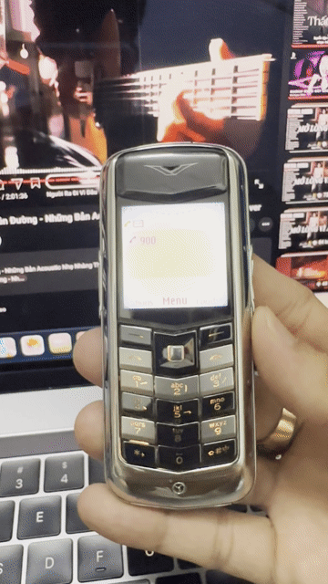 Vertu Constellation Bạc Đen. Mua bán Điện thoại tại Quận 8 Tp Hồ Chí Minh được đăng bởi Thanh Đỗ hình 1