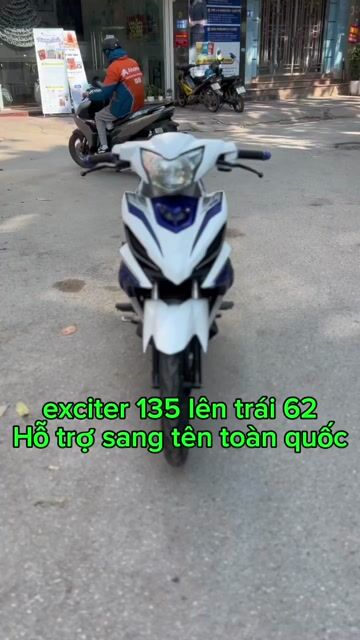 bán exciter 135 xe đẹp .máy lên trái 62 bao mượt. Mua bán Xe máy tại Quận Cầu Giấy Hà Nội được đăng bởi Xe Máy Đoàn Văn Cam Kết Đúng Ảnh Đúng Biển Đúng Giá Trị hình 1