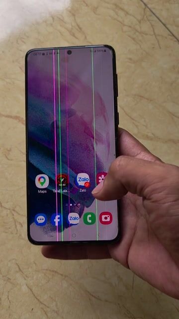 Samsung S21 5G 256GB Đen Kẻ màn. Mua bán Điện thoại tại Huyện Thanh Oai Hà Nội được đăng bởi ngoc hai hình 1