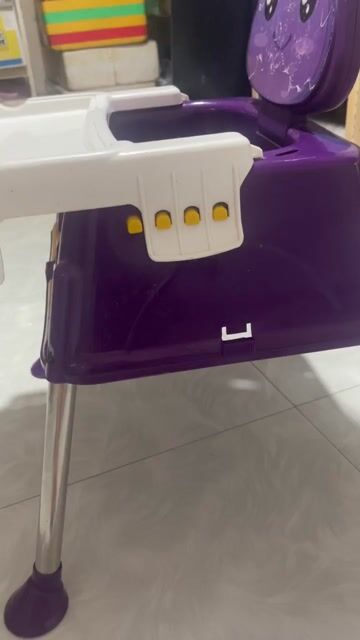 Ghế ăn dặm Pediasure Tím. Mua bán Mẹ và bé tại Thành phố Huế Thừa Thiên Huế được đăng bởi Dr Thanh hình 1