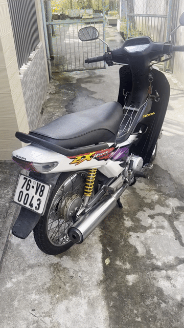 Honda wave zx 2005 máy móc zin ngoại hình đẹp keng. Mua bán Xe máy tại Thành phố Quảng Ngãi Quảng Ngãi được đăng bởi Hien hình 1