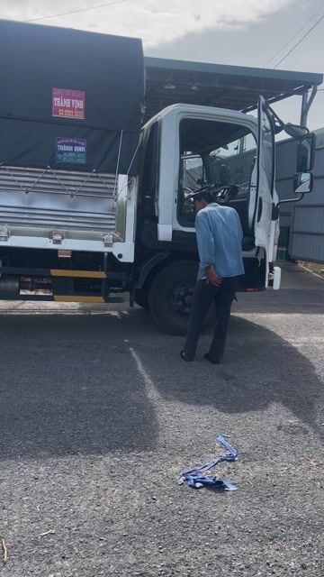 Isuzu FRR 190PS 2017. Mua bán Xe tải, xe ben tại Huyện Đức Hòa Long An được đăng bởi Trần đại lợi hình 1