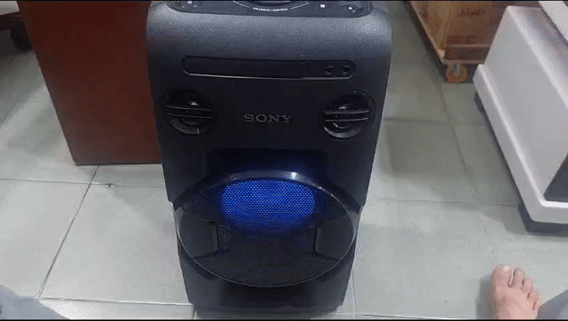 Loa Bluetooth Sony MHC-V11 Đen Hát karaoke. Mua bán Tivi, Âm thanh tại Quận 3 Tp Hồ Chí Minh được đăng bởi TÙNG GIA PHÁT hình 1