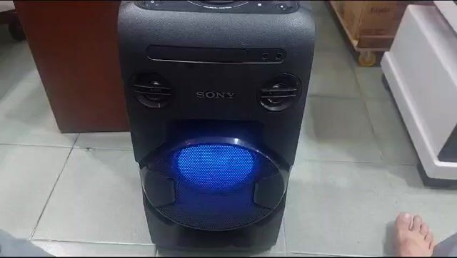Loa Bluetooth Sony MHC-V11 Đen Hát karaoke. Mua bán Tivi, Âm thanh tại Quận 3 Tp Hồ Chí Minh được đăng bởi TÙNG GIA PHÁT hình 1