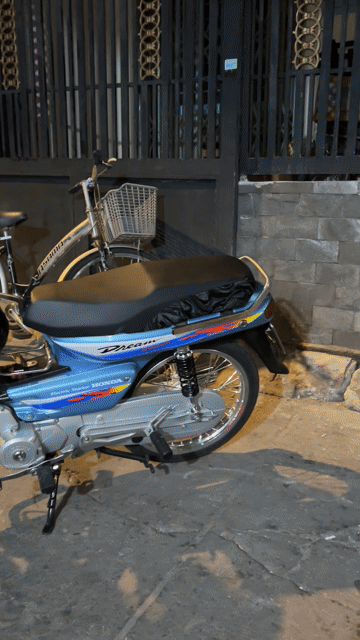 Honda Dream màu Xanh. Mua bán Xe máy tại Quận 11 Tp Hồ Chí Minh được đăng bởi Trần Thành hình 1
