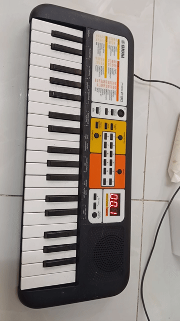 Đàn Yamaha PSS F30 nhỏ tiện . Mua bán Nhạc cụ tại Quận 10 Tp Hồ Chí Minh được đăng bởi Numberoanh hình 1