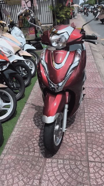 Honda Lead 125cc 2022 bs 50n2-25217. Mua bán Xe máy tại Quận Phú Nhuận Tp Hồ Chí Minh được đăng bởi MrS Linh Xe39 hình 1