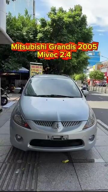 Mitsubishi Grandis 2005 2.4 AT - 117000 km. Mua bán Ô tô tại Quận Tân Phú Tp Hồ Chí Minh được đăng bởi Lê Băng Vinh hình 1