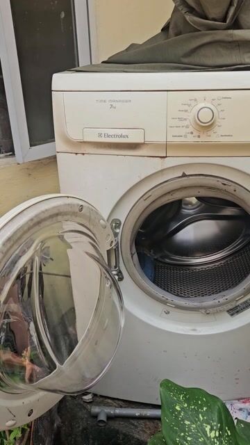 Máy giặt Electrolux 7kg Cửa ngang. Mua bán Máy giặt tại Quận Thanh Xuân Hà Nội được đăng bởi Hoàng Việt hình 1