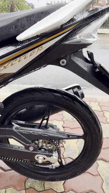 Yamaha Exciter Trắng đen Xe máy thể thao. Mua bán Xe máy tại Thành phố Thuận An Bình Dương được đăng bởi Tốt Mai  hình 1