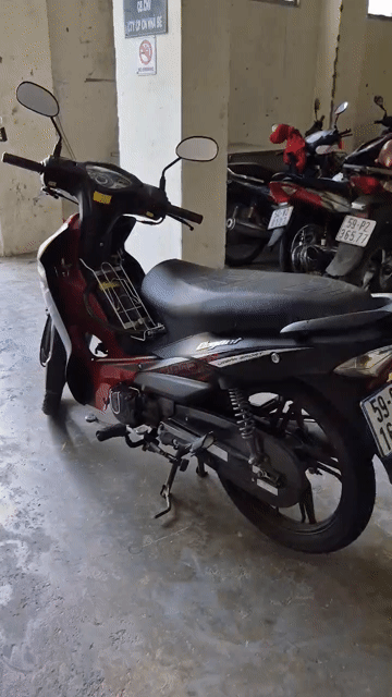 SYM Attila 50 2024 Đỏ 1923 km. Mua bán Xe máy tại Quận 8 Tp Hồ Chí Minh được đăng bởi Tiệm Pass Đồ Thời Trang   hình 1