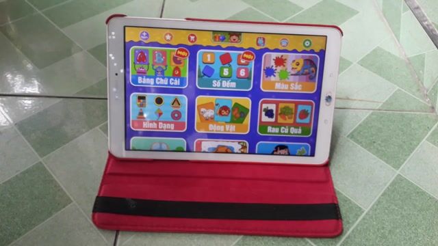 Samsung Galaxy Tab S9 Trắng Màn hình sắc nét. Mua bán Máy tính bảng tại Thành phố Thủ Dầu Một Bình Dương được đăng bởi QUỐC THIÊN hình 1