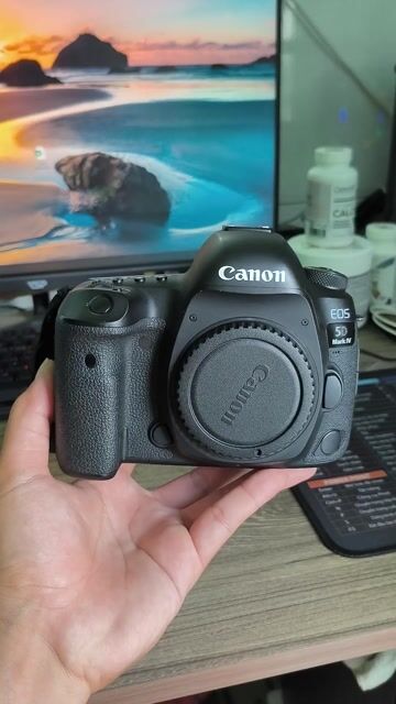 Máy ảnh Canon 5D Mark IV Đen 99%. Mua bán Máy ảnh, Máy quay tại Thị xã Tân Uyên Bình Dương được đăng bởi Dương Văn Thọ hình 1
