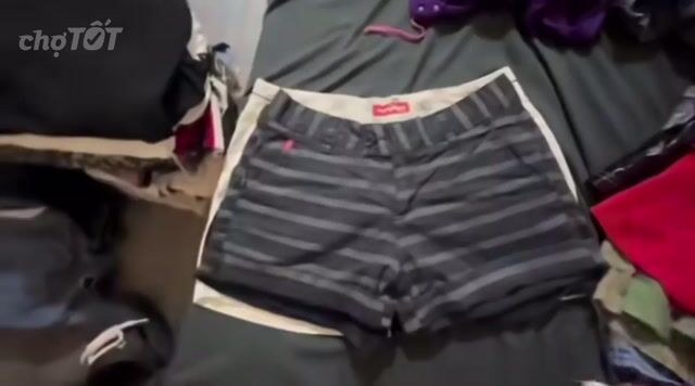 Quần short nữ kẻ sọc đen xám size M đã dùng. Mua bán Quần áo tại Huyện Thường Tín Hà Nội được đăng bởi pass đồ hình 1