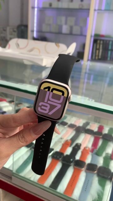 Apple Watch Series 7 Starlight 41mm Như mới. Mua bán Thiết bị đeo thông minh tại Quận Phú Nhuận Tp Hồ Chí Minh được đăng bởi pé phuong hình 1