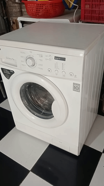 Máy giặt LG 7kg cửa ngang Trắng. Mua bán Máy giặt tại Quận Tân Phú Tp Hồ Chí Minh được đăng bởi Điện Tử Quách Điêu hình 1