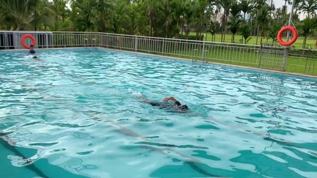 Dạy bơi 4-5 học viên. Dịch vụ tại Thành phố Tam Kỳ Quảng Nam được đăng bởi Võ Quốc Luật hình 1