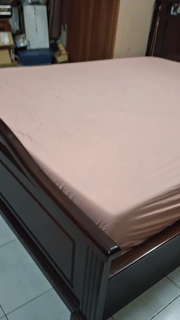 Giường Gỗ Xoan Đào Cổ điển 1m6x2m. Mua bán Giường, chăn ga gối nệm tại Quận 4 Tp Hồ Chí Minh được đăng bởi Hạnh hình 1