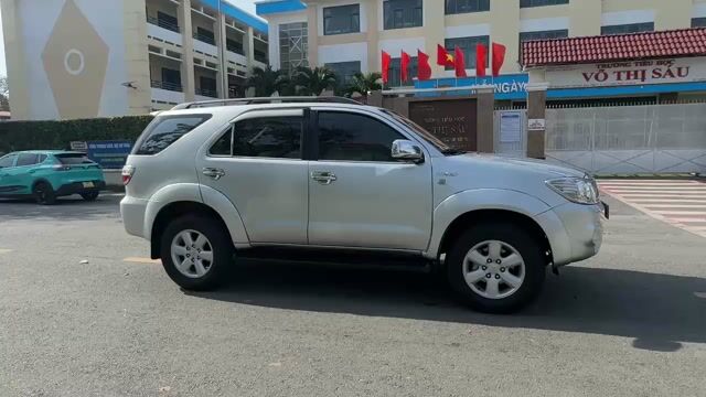 Toyota Fortuner 2011 2.7V -. Mua bán Ô tô tại Quận 1 Tp Hồ Chí Minh được đăng bởi AUTO 380 hình 1