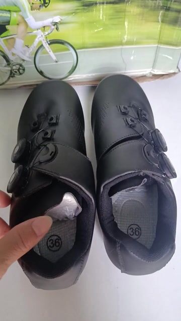 Giày chạy xe đạp  shoes Đen 36. Mua bán Giày dép tại Huyện Nhà Bè Tp Hồ Chí Minh được đăng bởi Thanh lý hàng new hình 1