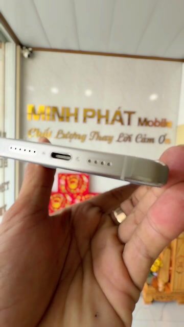 Apple iPhone 15 Pro Max 512GB Titan trắng. Mua bán Điện thoại tại Huyện Vũng Liêm Vĩnh Long được đăng bởi Minh phát hình 1