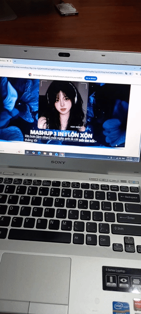 Sony Inspiron 15 i5 6GB/250GB Bạc. Mua bán Laptop tại Huyện Nhà Bè Tp Hồ Chí Minh được đăng bởi nguyên văn năm  hình 1