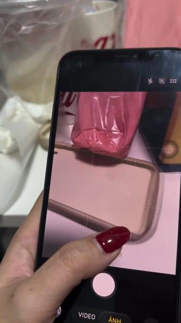 Apple iPhone 11 Pro Max 256GB Hồng VNA. Mua bán Điện thoại tại Quận 7 Tp Hồ Chí Minh được đăng bởi Thị Thương Nguyễn hình 1