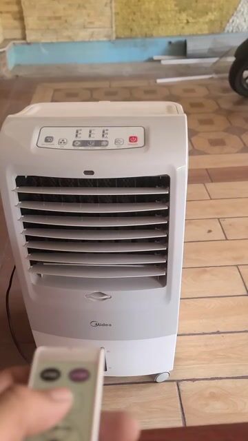 Quạt hơi nước Midea AC 120-15F. Mua bán Quạt tại Quận 7 Tp Hồ Chí Minh được đăng bởi Quoc ai hình 1