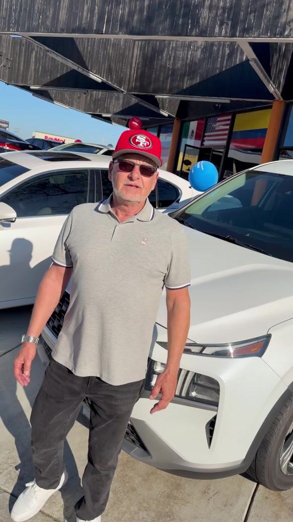 2021 Hyundai Santa Fe video thumbnail