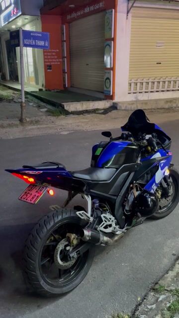 Yamaha R15 Độ full body R6 Xanh dương. Mua bán Xe máy tại Huyện Diễn Châu Nghệ An được đăng bởi Trần hưng hình 1