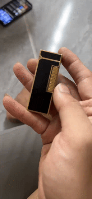Bật lửa Dunhill Thụy Sĩ men Đen. Mua bán Đồ sưu tầm, đồ cổ tại Huyện Trảng Bom Đồng Nai được đăng bởi Đức hình 1