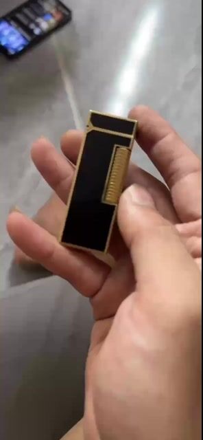 Bật lửa Dunhill Thụy Sĩ men Đen. Mua bán Đồ sưu tầm, đồ cổ tại Huyện Trảng Bom Đồng Nai được đăng bởi Đức hình 1