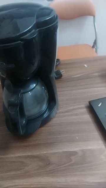 Máy pha cà phê Delonghi Đen. Mua bán Bếp, lò, đồ điện nhà bếp tại Quận Thanh Xuân Hà Nội được đăng bởi Mr Tuyến hình 1