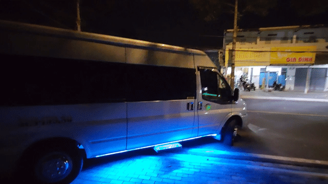 Ford Transit 2016 16 chỗ Bạc. Mua bán Ô tô tại Thành phố Thủ Dầu Một Bình Dương được đăng bởi Thông Lưu Thành hình 1