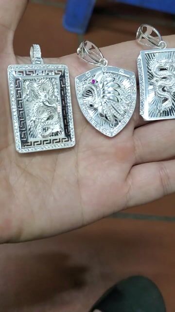 Mặt dây chuyền Bạc ta Nam. Mua bán Phụ kiện thời trang khác tại Huyện Gia Lâm Hà Nội được đăng bởi Nguyen minh hình 1