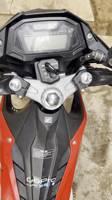 Honda Sonic 150R Đỏ trắng đen. Mua bán Xe máy tại Huyện Thống Nhất Đồng Nai được đăng bởi kent hình 1