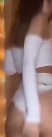 Model - jessica.rabbit blowjob